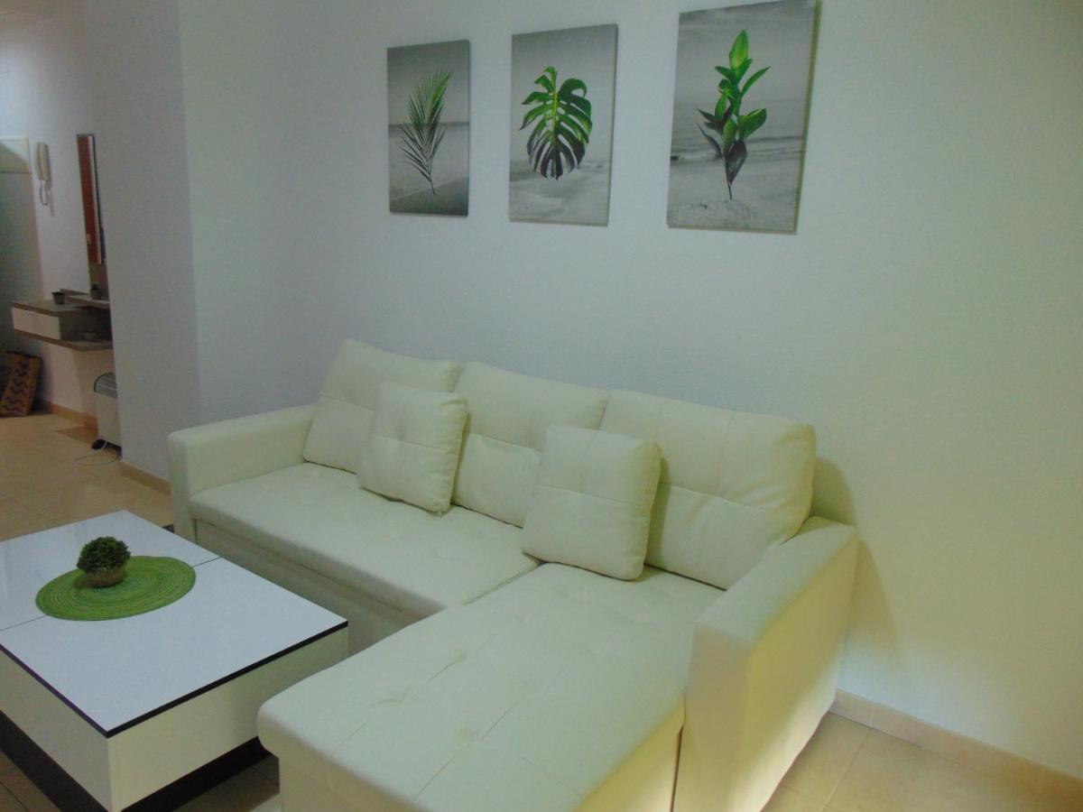 Apartamentos Varios Con 2 Dorm En Marina Dor , La Playa De Amplaries 47 , Vista Lateral Al Mar Oropesa del Mar Exterior foto