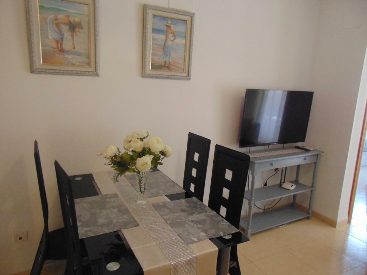 Apartamentos Varios Con 2 Dorm En Marina Dor , La Playa De Amplaries 47 , Vista Lateral Al Mar Oropesa del Mar Exterior foto